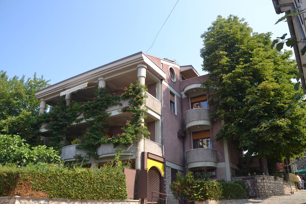 Villa Forum *